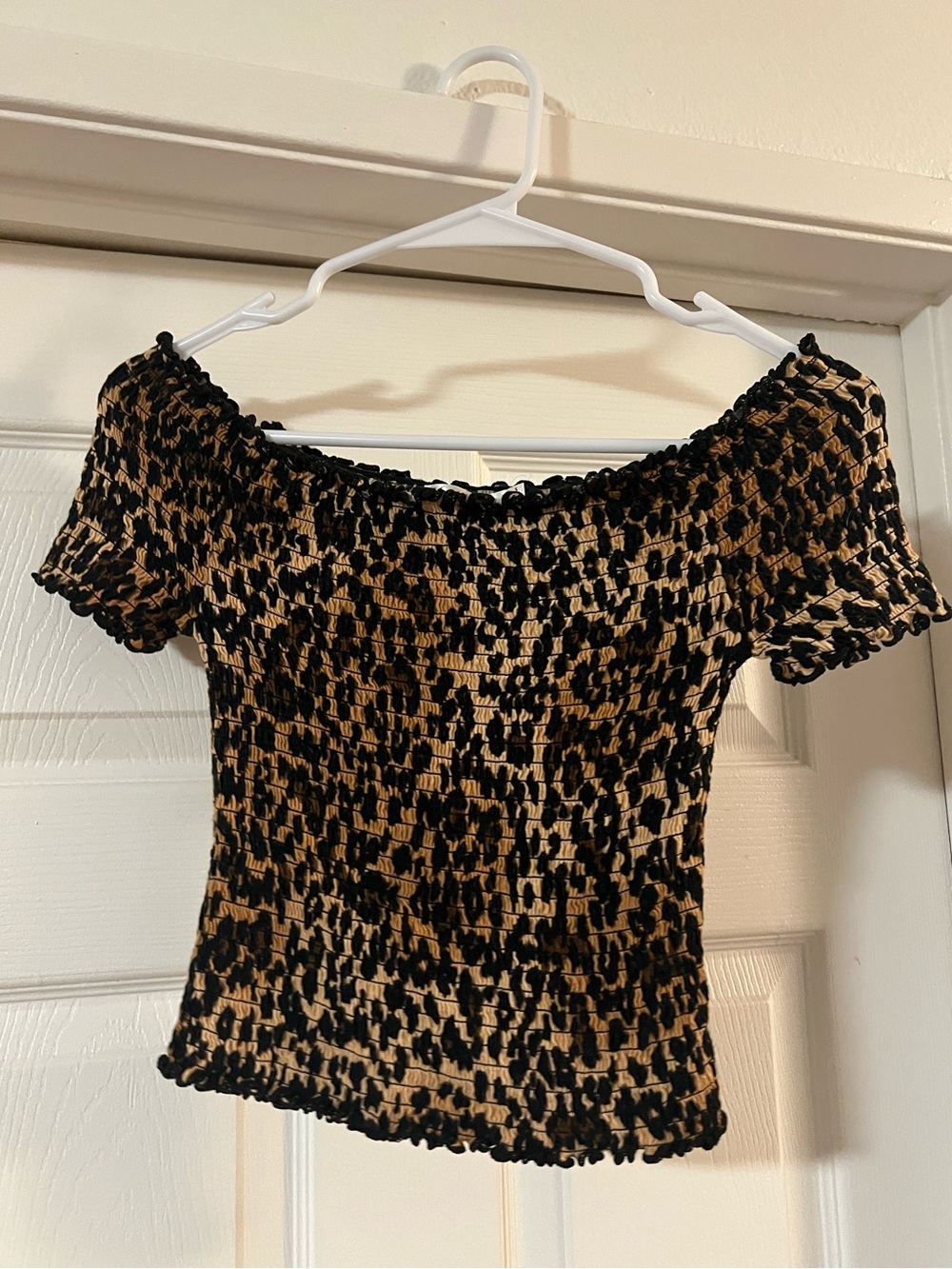 Heart & Hips Off-Shoulder Leopard Smocked Crop Top - Black/Brown/Cream